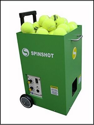 Tennis training machine